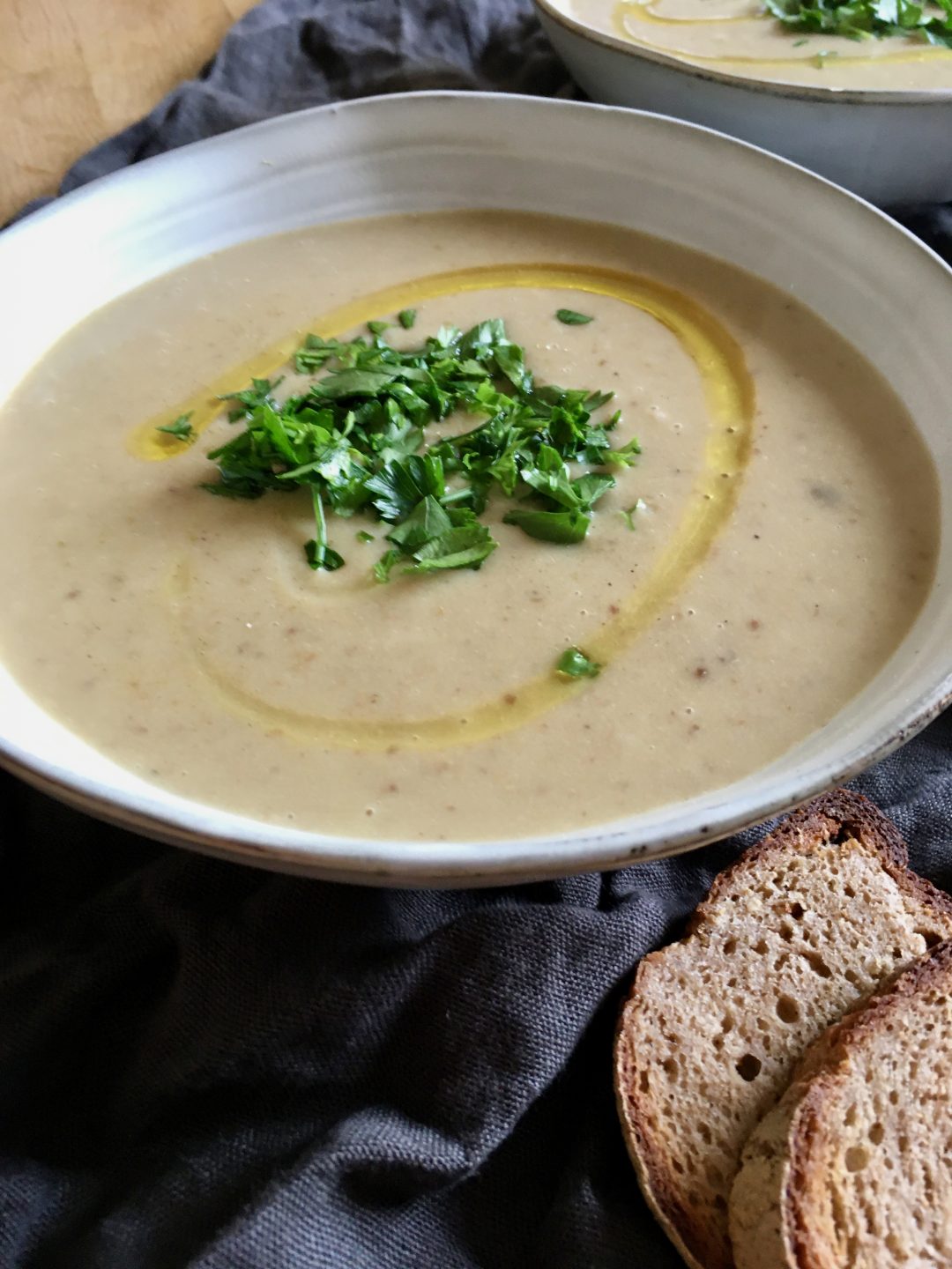 Rezept für Kartoffel-Steinpilz Suppe mit gelben Linsen - vollwertig vegan